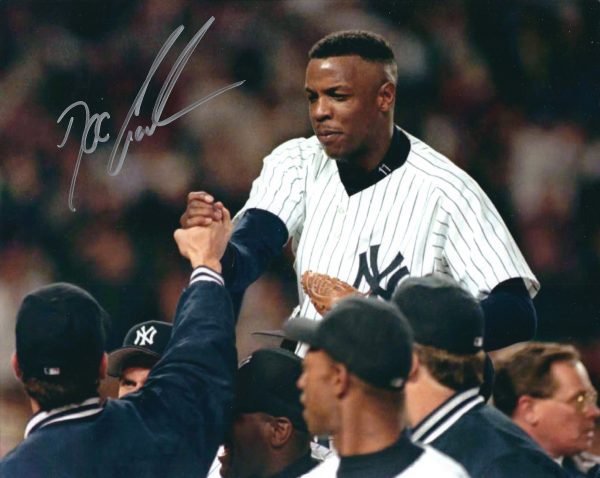 AUTOGRAPHED DOC GOODEN 8X10 NEW YORK YANKEES photo