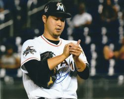 AUTOGRAPHED JUNICHI TAZAWA 8X10 Miami Marlins Photo