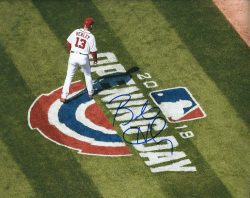 Autographed BOB HENLEY 8X10 Washington Nationals Photo