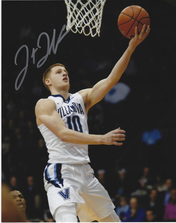 Autographed Donte DiVincenzo 2018 Villanova University Basketball 8X10 Photo COA