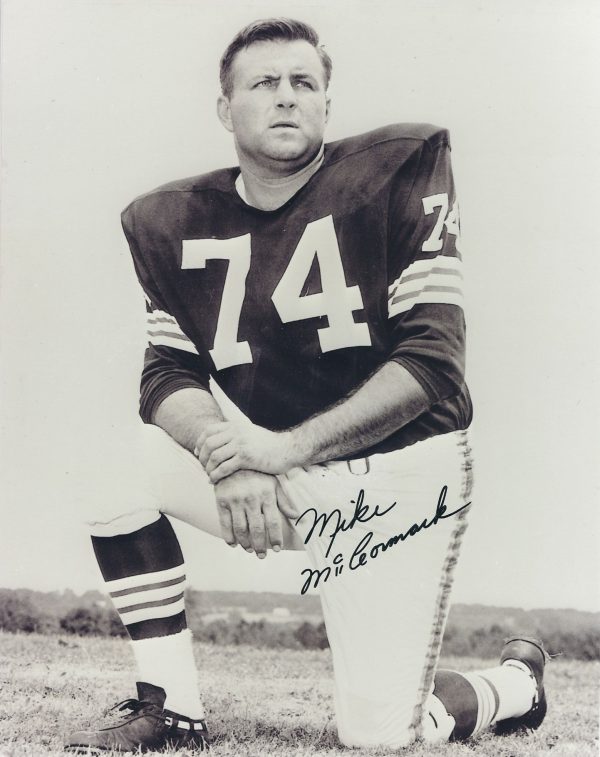 Autographed MIKE MCCORMACK 8X10 Cleveland Browns Photo