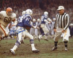 Autographed JIM KANICKI 8X10 Cleveland Browns Photo