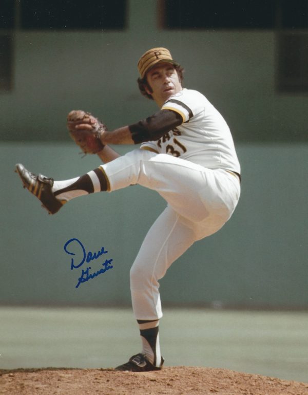 Autographed DAVE GIUSTI 8X10 Pittsburgh Pirates Photo