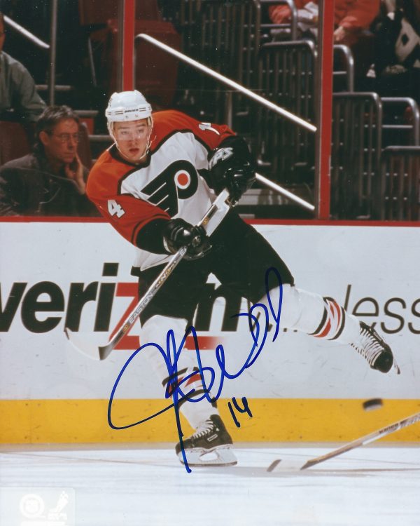 Autographed JUSTIN WILLIAMS 8X10 Philadelphia Flyers Photo