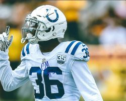 Autographed COREY MOORE 8X10 Indianapolis Colts photo