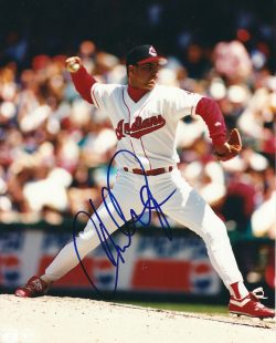 AUTOGRAPHED CHAD OGEA 8X10 Cleveland Indians Photo