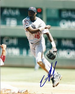 AUTOGRAPHED CHRISTIAN GUZMAN 8x10 Minnesota Twins photo