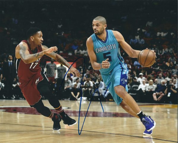 Autographed NICOLAS BATUM 8X10 Charlotte Hornets Photos