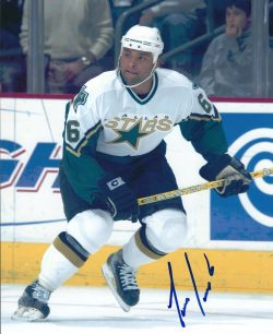 Autographed TREVOR DALEY 8X10 Dallas Stars  Photo