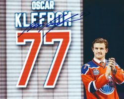 Autographed OSCAR KLEFBOM 8X10 Edmonton Oilers Photo