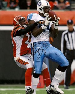 Autographed BEN TROUP - Tennessee Titans  photo