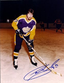 Autographed GARRY UNGER Los Angeles Kings Photo