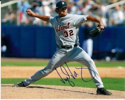 AUTOGRAPHED  photo VIRGIL VASQUEZ  Detroit Tigers