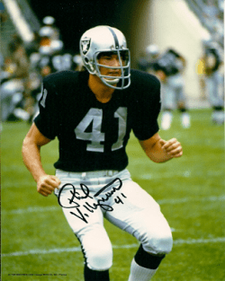 Autographed PHIL VILLAPIANO Oakland Raiders photo