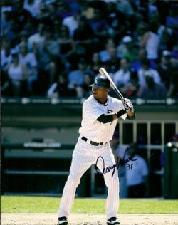 AUTOGRAPHED  photo DEWAYNE WISE  Chicago White Sox