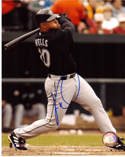SIGNED photo VERNON WELLS #4 Toronto Blue Jays