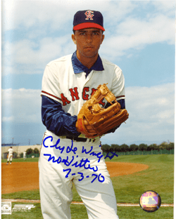 AUTOGRAPHED CLYDE WRIGHT 8x10 California Angels Photo