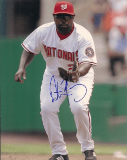 Autographed DIMITRI YOUNG Washington Nationals Photo