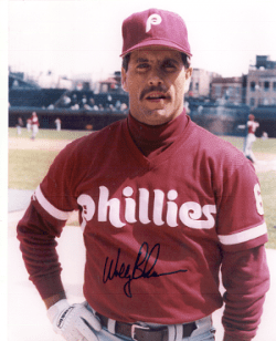 AUTOGRAPHED  Wally Backman 8x10 Philadelphia Phillies Photo