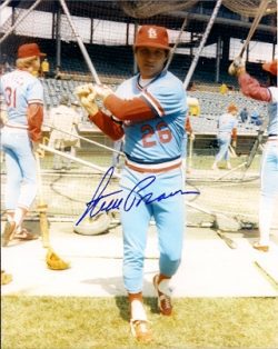AUTOGRAPHED STEVE BRAUN 8x10 St. Louis Cardinals photo