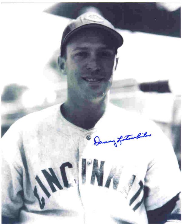 AUTOGRAPHED DANNY LITWHILER 8x10 Cincinnati Reds photo
