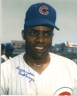 AUTOGRAPHED  TED SAVAGE - Chicago Cubs photo