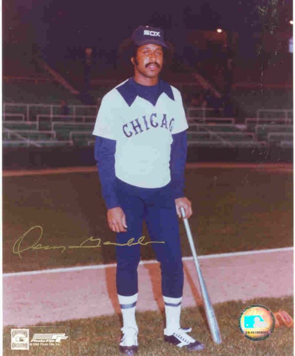 AUTOGRAPHED OSCAR GAMBLE 8x10 Chicago White Sox Photo