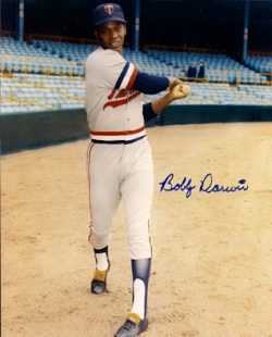 AUTOGRAPHED BOBBY DARWIN -  Minnesota Twins photo