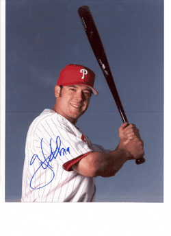 AUTOGRAPHED  Greg Dobbs 8x10 Philadelphia Phillies Photo