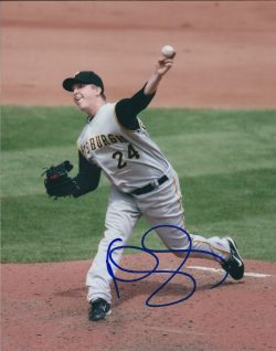 Autographed TOM GORZELANNY 8X10 Photo Pittsburgh Pirates