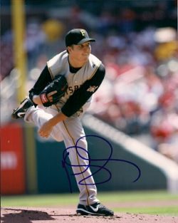 AUTOGRAPHED  photo TOM GORZELANNY - Pittsburgh Pirates