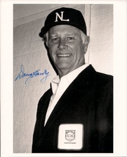 Autographed HOF'R DOUG HARVEY photo