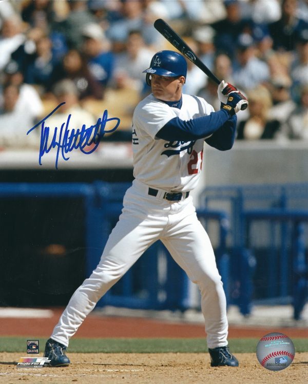 AUTOGRAPHED TODD HOLLANDSWORTH 8x10 Los Angeles Dodgers photo