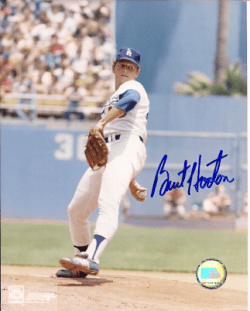 AUTOGRAPHED BURT HOOTON 8X10 Los Angeles Dodgers photo