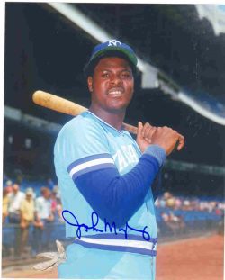 AUTOGRAPHED  JOHN MAYBERRY 8x10 Kansas City Royals Photo