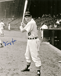 Autographed GEORGE KELL 8x10 Detroit Tigers Photo