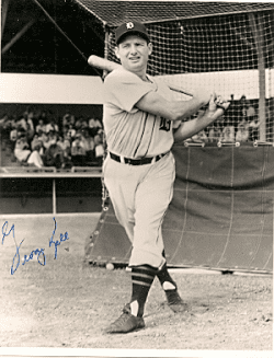 Autographed HOF'R GEORGE KELL Detroit Tigers - Photo