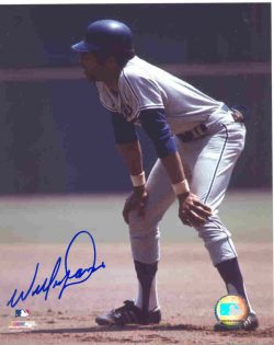 AUTOGRAPHED WILLIE DAVIS 8x10 Los Angeles Dodgers Photo