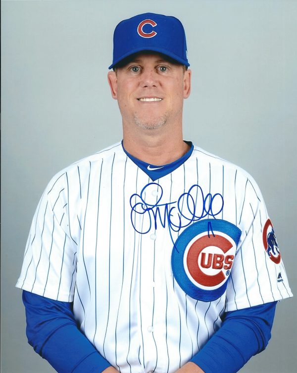 AUTOGRAPHED JOHN MALLEE 8X10 Chicago Cubs Photo