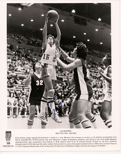 Autographed ANN MEYERS 8X10 UCLA photo