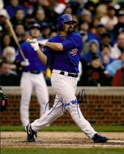 AUTOGRAPHED AARON MILES 8X10 Chicago Cubs Photo