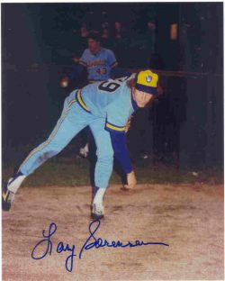 AUTOGRAPHED LARY SORENSEN 8x10 Milwaukee Brewers Photo