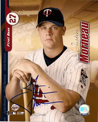 AUTOGRAPHED JUSTIN MORNEAU- Minnesota Twins photo - Main Line