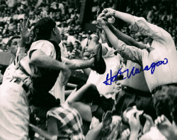 AUTOGRAPHED HAL NARAGON 8x10 Cleveland Indians Photo