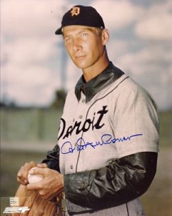 Autographed HAL NEWHOUSER Detroit Tigers Photo