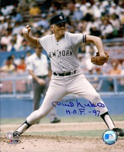 Autographed PHIL NIEKRO New York Yankees Photo
