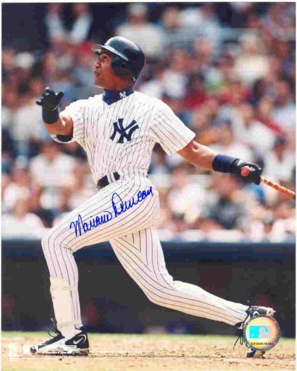 AUTOGRAPHED MARIANO DUNCAN 8x10 New York Yankees Photo