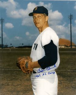 AUTOGRAPHED DAN OSINSKI 8x10 Boston Red Sox photo