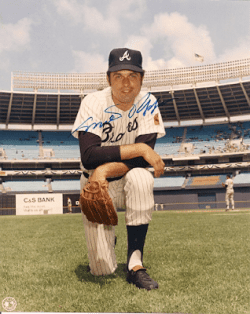 AUTOGRAPHED MILT PAPPAS 8x10 Atlanta Braves Photo