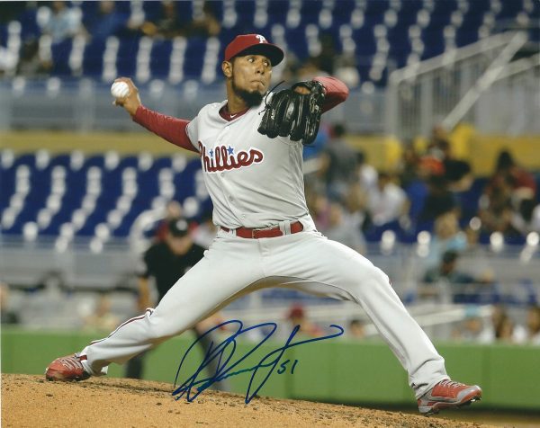 AUTOGRAPHED RICARDO PINTO 8X10 Philadelphia Phillies Photo